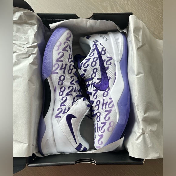 Nike Kobe 8 Protro - Picture 2 of 7